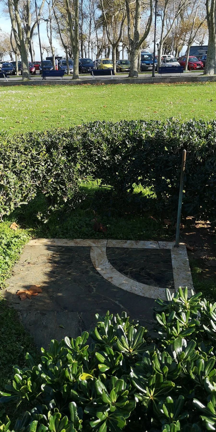 Córner conmemorativo de los antiguos Campos de Sport en el parque de Mesones